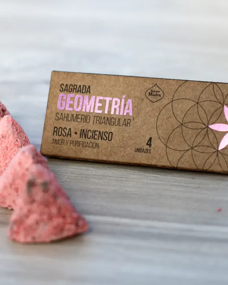 Incienso Triangular De Rosas Y Olíbano