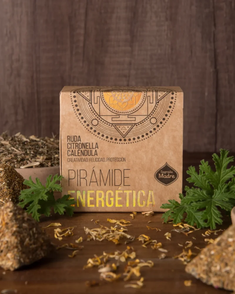 Pirámide Energética De Citronela, Caléndula Y Ruda