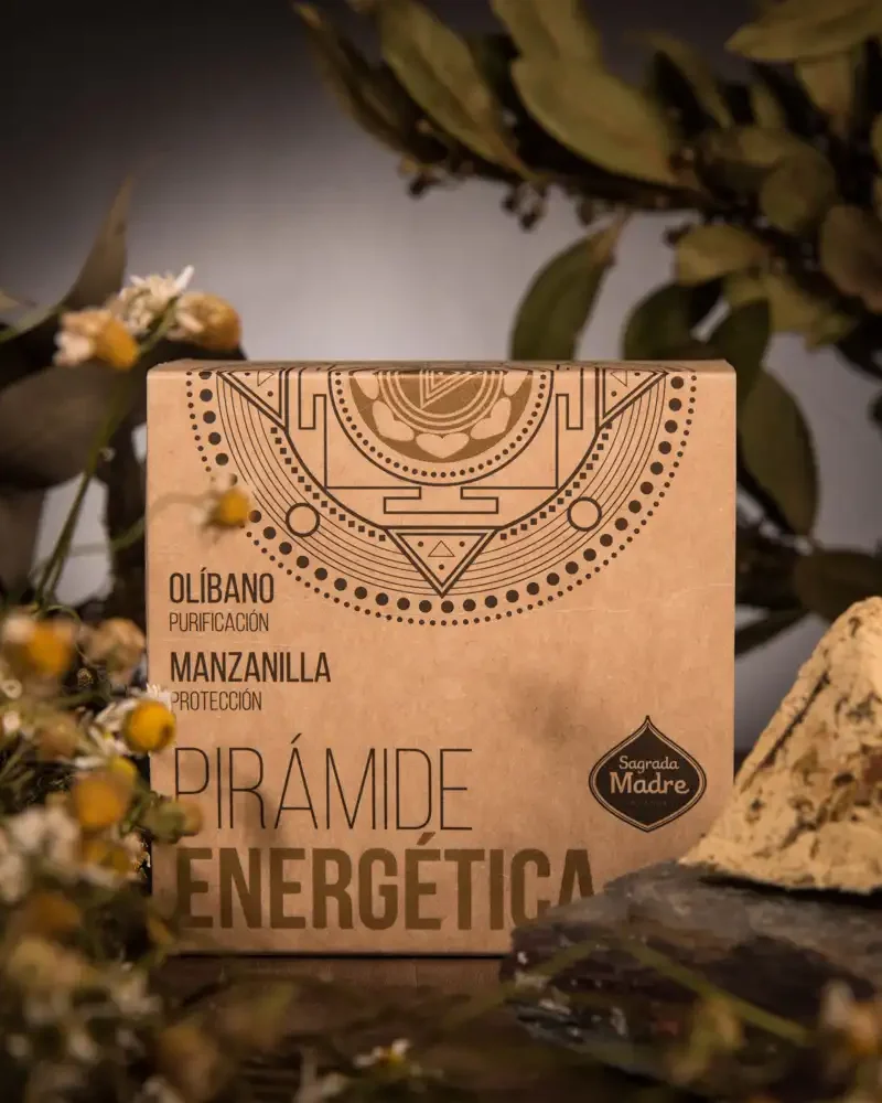 Pirámide Energética De Olíbano Y Manzanilla